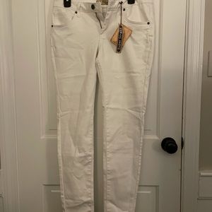 Hybrid & Company Womens Super Stretch White Jeans